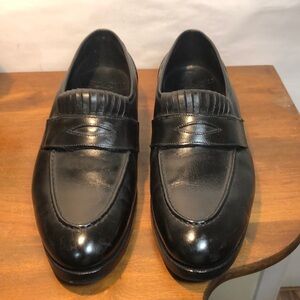 Stuart’s Choice by Paul Stuart Men loafers Black worn once size 8D